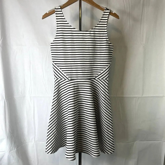 Decree Striped Dress Black and White Sleeveless Size Small - Picture 11 of 11